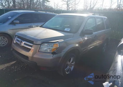 2006 Honda Pilot Lx из США, поврежденный, VIN 5FNYF281X6B029526